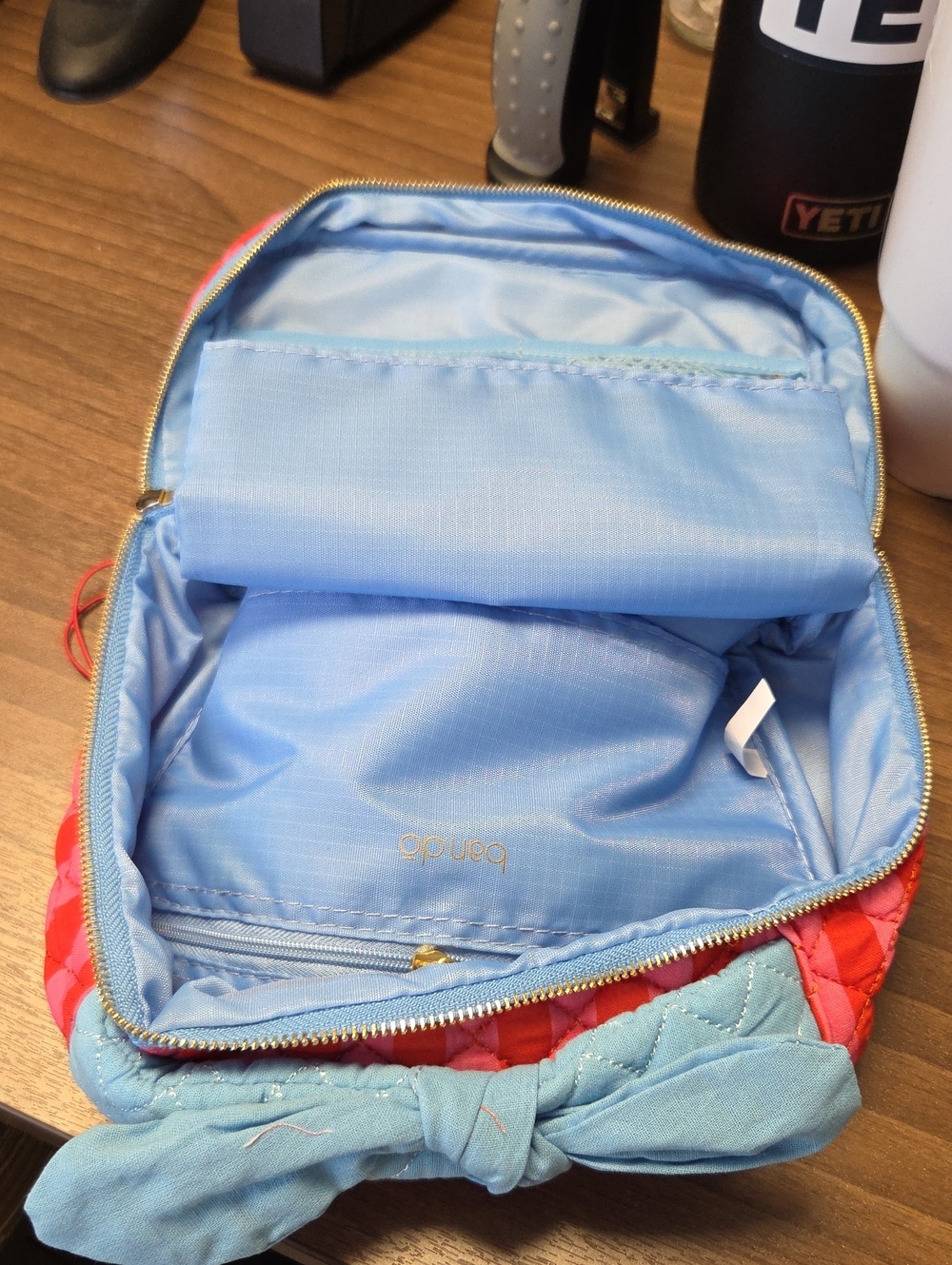 Bando Toiletry Bag - Picture 4 of 7